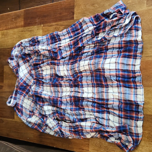 Women's plaid flannel button down - Picture 3 of 3